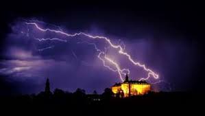 Gewitter im großraum linz ein kräftiges gewitter entlädt sich nordwestlich von linz; Wetter In Kassel Und Gottingen Schwere Gewitter Im Anmarsch Welt