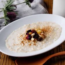 オートミールで作る！ミルク粥