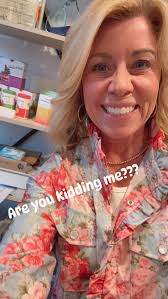 Sweet Baby Joda, ill go mad with this thing next room. Loud. 8hrs in so  far, 4 more to go. There is a strong rattling noise and the printer  vibrates as it