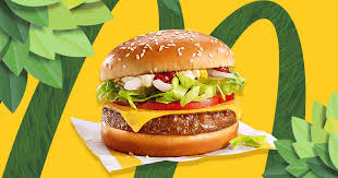 O mc donald's acaba de lançar um dos filhos da família big tasty.é o giga tasty que vem com a proposta de ser o maior hambúrguer de duas carnes do mc donalds. Mcdonald S Lancara Hamburguer Plant Based Em 2021 Bhb Food