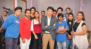 Actor studio has professional programs in acting,win order to bring the studio's method.it actor studio in india gives the training at the front of the camera. Best Acting School In Mumbai Admission Start Now 2021