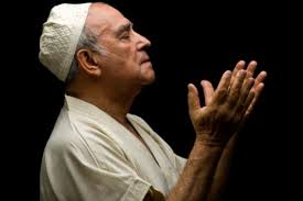 Solat sunat tasbih ini telah diajarkan. Cara Mengerjakan Solat Sunat Tasbih Ada Kelebihan Doa