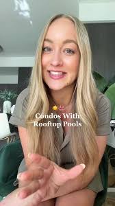 Toronto condos with rooftop pools 👙☀️ #torontorealestate #torontosummer  #rooftoppool #torontocondos #torontorealestateagent #greenscreen