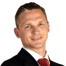 Bachelorette's Pete Mann joins Seppeltsfield with Octeine coffee