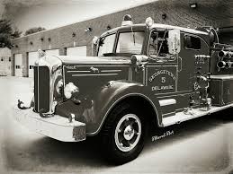 Black And White Fire Truck Black White Mack Fire Engine Delaware Fire Trucks Fire Engine Mack