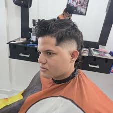 Frederick Medina (@elfrederickdjbarber29) • Instagram photos and videos