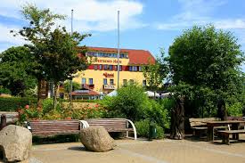 Wir laden sie herzlich ein das hotel deutsches haus mit all seinen facetten zu entdecken und zu genießen. Hotel Deutsches Haus Wustrow