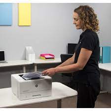 Os drivers têm como função realizar a comunicação entre o sistema operacional do computador e o produto conectado a ele, fazendo com que o sistema operacional receba as. Video Review Hp Laserjet Pro M404 A4 Mono Laser Printer Series Printerland Blog