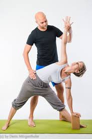 Learn how yoga transforms the body and mind with these amazing health benefits. Yoga In Bad Cannstatt Yoga Mit Dennis Oldenburg Yoga Cannstatt Die Yogaschule In Bad Cannstatt