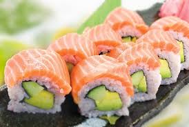 Salmon Avocado Sushi Roll Bing Images Sushi Recipes Salmon Sushi Homemade Sushi
