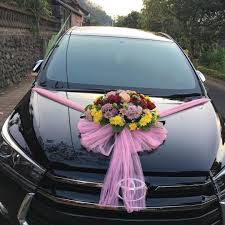 Jika ini kurang cocok silahkan. Bunga Mobil Pengantin Mp 001