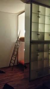 Das team hat im genauen raumabtrennung test uns jene relevantesten produkte verglichen sowie alle nötigen merkmale zusammengefasst. Raumabtrennung Mit Schlafbereich Design Ms Moderne Wohnung Innenausbau Trennwand