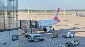 Flughafen BER: Abschiebehäftling randaliert – Flug muss abgebrochen werden