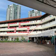 It is located within the bukit batok central planning subzone, near the junction of bukit batok west avenue 5 and bukit batok east avenue 5. 374 Gombak Market Bukit Batok 374 Bukit Batok St 31
