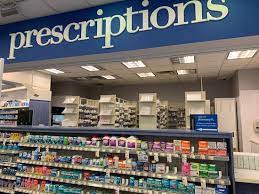 West Side Rag As Another Duane Reade Closes One Local Gets Genuinely Distressed