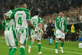 El irlandés, Troy Parrott, fue el autor del único gol