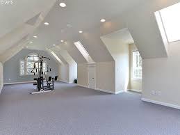 Home For Sale 920 000 House For Sale In Troutdale Or 97060 300017525613 Homes Com Roof Design House Loft Spaces