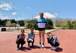 Letting Go of Preconceived Ideas - Australian Melissa Duncan on Her Time in  the Corporate Leagues