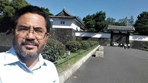 TOSHI SERRANO TSUHAKO (BECARIO AL JAPON DE GAIMUSHO