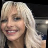 Leah Stover's Instagram, Twitter & Facebook