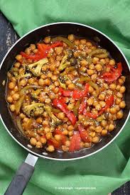 Sweet And Sour Chickpeas Peppers Broccoli Vegan Richa Recipe Vegan Asian Recipes Stuffed Peppers Chickpea Recipes Easy