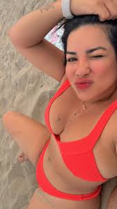 Adela Di Peri (@adeladiperi) • Threads, Say more