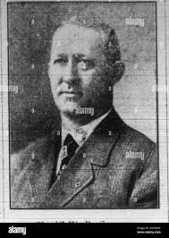 Lt jg hi-res stock photography and images