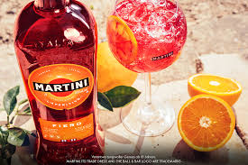 Martini Fiero Tonic Der Aperitivo Genuss Fur Den Sommer Martini Lillet Aperitif Martini Rosato