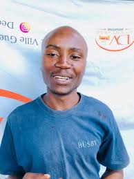 Can I use AI to split audio tracks from a 2 mic setup?