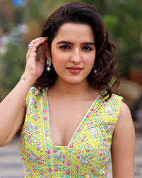 🙏🙏🙏 💗💗 Ten Inspiring Facts About BMW 1. BMW's Humble Beginnings:  Founded in 1916, BMW initially made aircraft engines, paving the way for  its future in automobiles. 2. Unleashing Power: The BMW