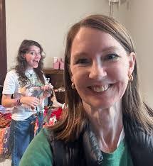 Eliza Rubin's Instagram, Twitter & Facebook