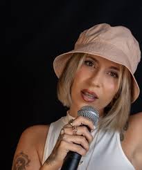 Most popular artists in Fuengirola