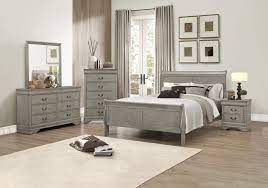The modern bedroom set is designed with headboards equipped with led lights to give you a bright and classy ambience. Caroline Gray Full Bedroom Set Cincinnati Overstock Warehouse