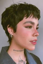 Cortes pixie para cara redonda