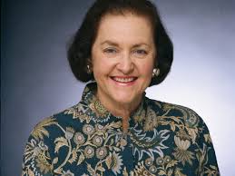 Richards to retire as Hawaii Theatre Center president