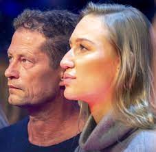 Jun 12, 2021 · til schweiger: Til Schweiger Zeigt Sich Mit Neuer Frau Welt