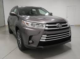 See what power, features, and amenities you'll get for the money. Toyota Highlander Grey