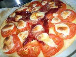 Tarte Aux Tomates Jambon Cru Et Mozzarella Recette Tarte Tomate Recettes De Cuisine Recette Tarte Tomate