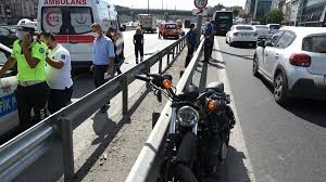 Diyarbakır son dakika haberleri : Tem De Feci Olum Bariyerlere Carpan Motosikletli Hayatini Kaybetti Ntv