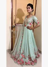 So in order to please him, naira will come dressed as a joker in order to keep kairav happy. How To Dress Like Shivangi Joshi Iwmbuzz