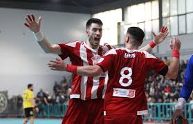 Women's and men's volleyball, women's polo, women's basketball, handball. Olympiacos Fc 46 On Twitter Sygxarhthria Ston Aytokratora Toy Ellhnikoy A8lhtismoy Gia Thn Katakthsh Akoma Enos Tropaioy Toy Kypelloy Ellados Sto Xantmpol Congratulations To The Handball Team Of Olympiacos For Winning