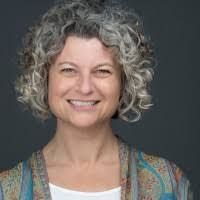 Colleen Mclean's Instagram, Twitter & Facebook