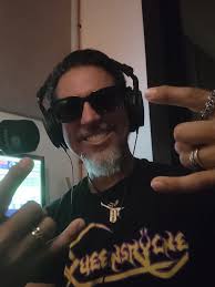 Hello all! The world of music discovery awaits you as this week my show  Kickin' It Worldwide, now airing coast-to-coast (KLBP-FM in Long Beach, CA  to WOMR-FM in Provincetown, MA)