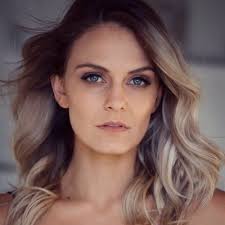 Candy Harris (@C_andyHarris)