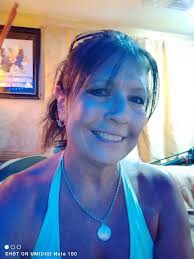 Hi, I'm new to this turtle thing. I want to say he was left