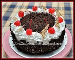 This version of black forest cake gets you an easy, delicious, and moist cake by using cherry pie filling and devil's food cake mix. Pin Di Cook Bake