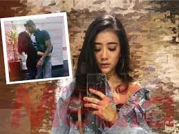 Saking polosnya arafah bikin kesel teh sarah. Fatin Afeefa Sering Ajak Suami Orang Tidur Di Rumah Sewanya Media Hiburan