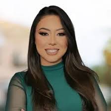 Kayla Campbell's Instagram, Twitter & Facebook