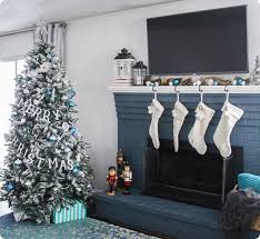 Each year i decorate my tree with a different theme. Blue And White Christmas Home Tour Lovely Etc