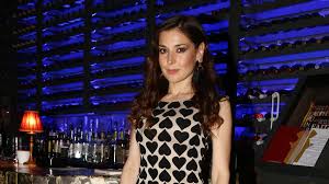 Χωριστούς δρόμους ακολουθούν, πλέον, η βαλέρια κουρούπη και ο νίκος ξύδης, όπως παραδέχτηκε σε πρόσφατη συνέντευξή της η πρώτη. Baleria Koyroyph Menoyme Mazi Me Ton Prwhn Syzygo Moy Znews